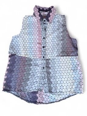 Woman’s Sleeveless Dot-Print/Geometric Button Front Shirt - Pastel Purple/Blue